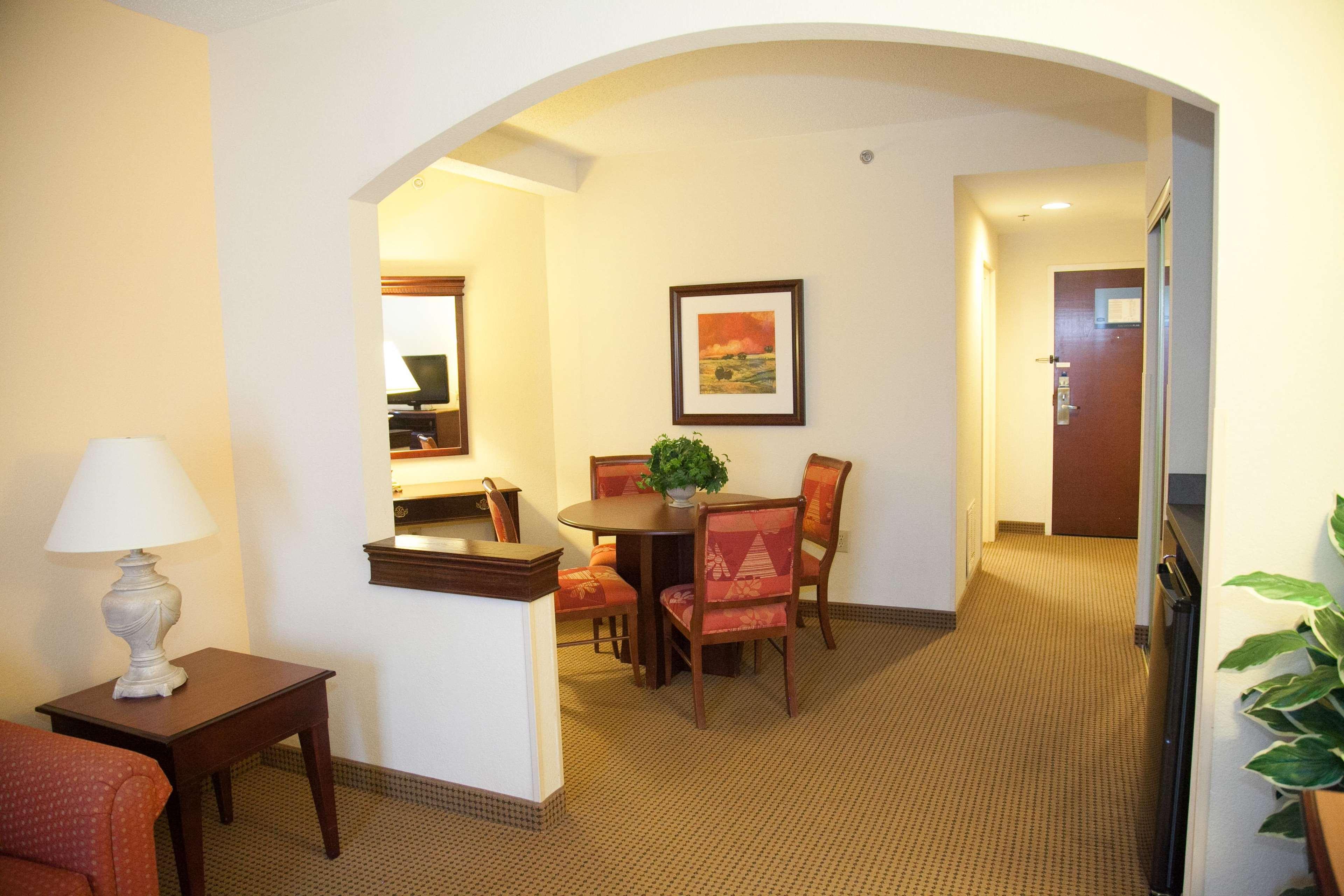 Hampton Inn & Suites Alpharetta Roswell מראה חיצוני תמונה