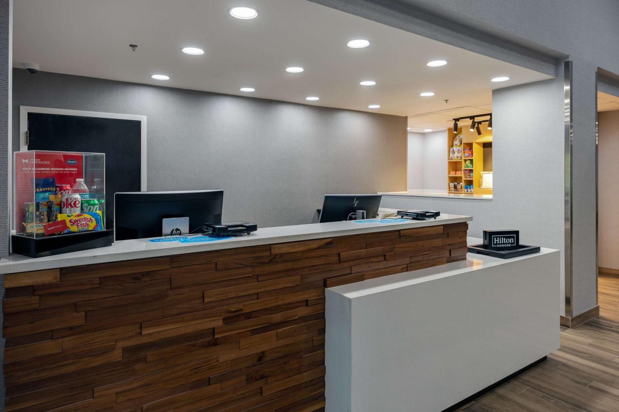 Hampton Inn & Suites Alpharetta Roswell מראה חיצוני תמונה