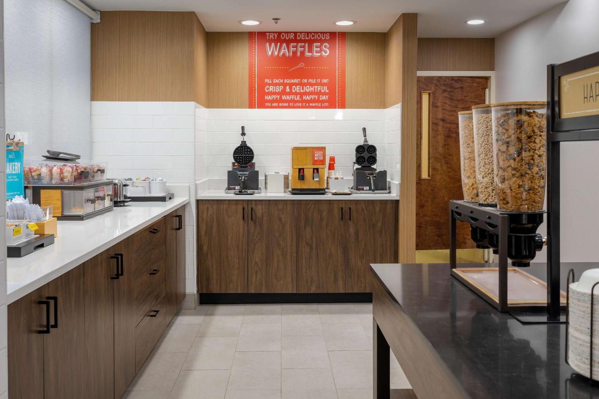 Hampton Inn & Suites Alpharetta Roswell מראה חיצוני תמונה